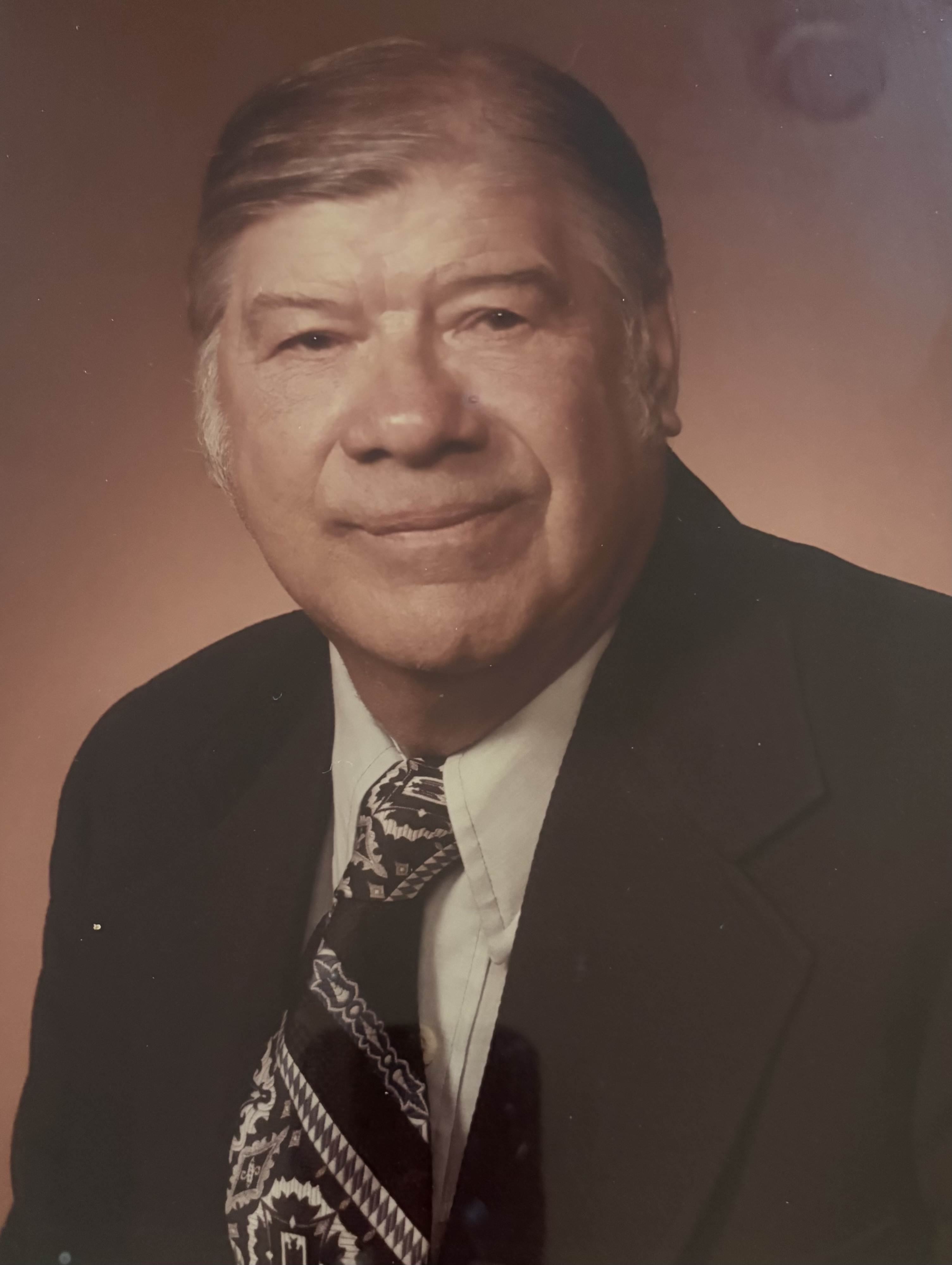 Louis Marineau ( Big Lou )